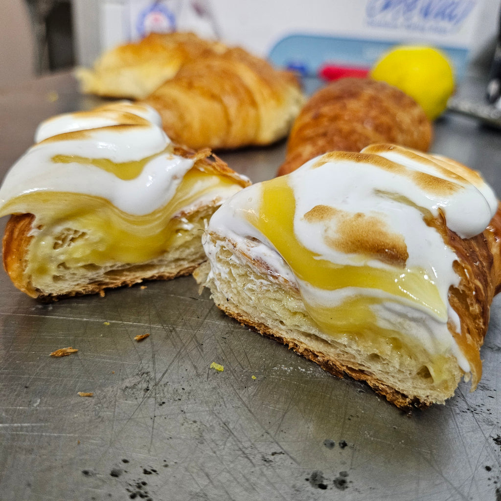 Pastry box